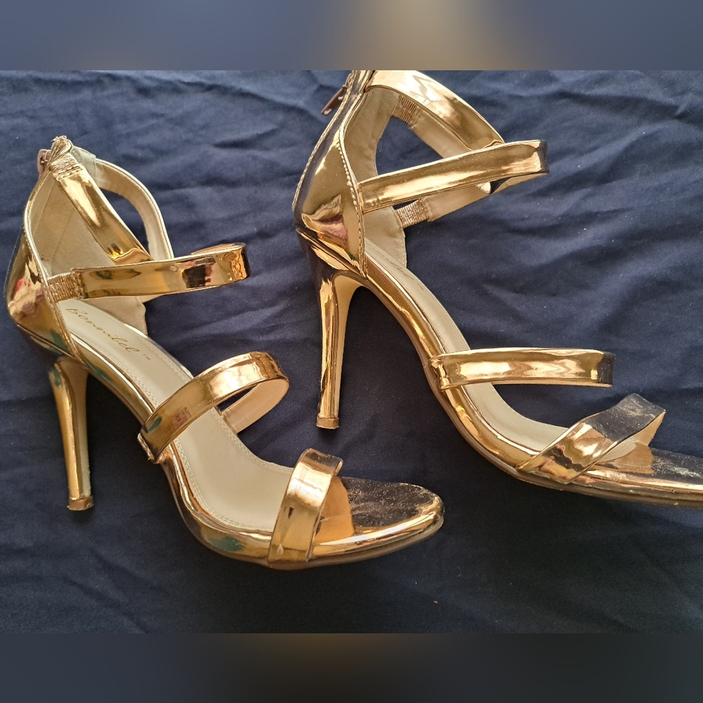 Bonnibel Shoes size 7.5.